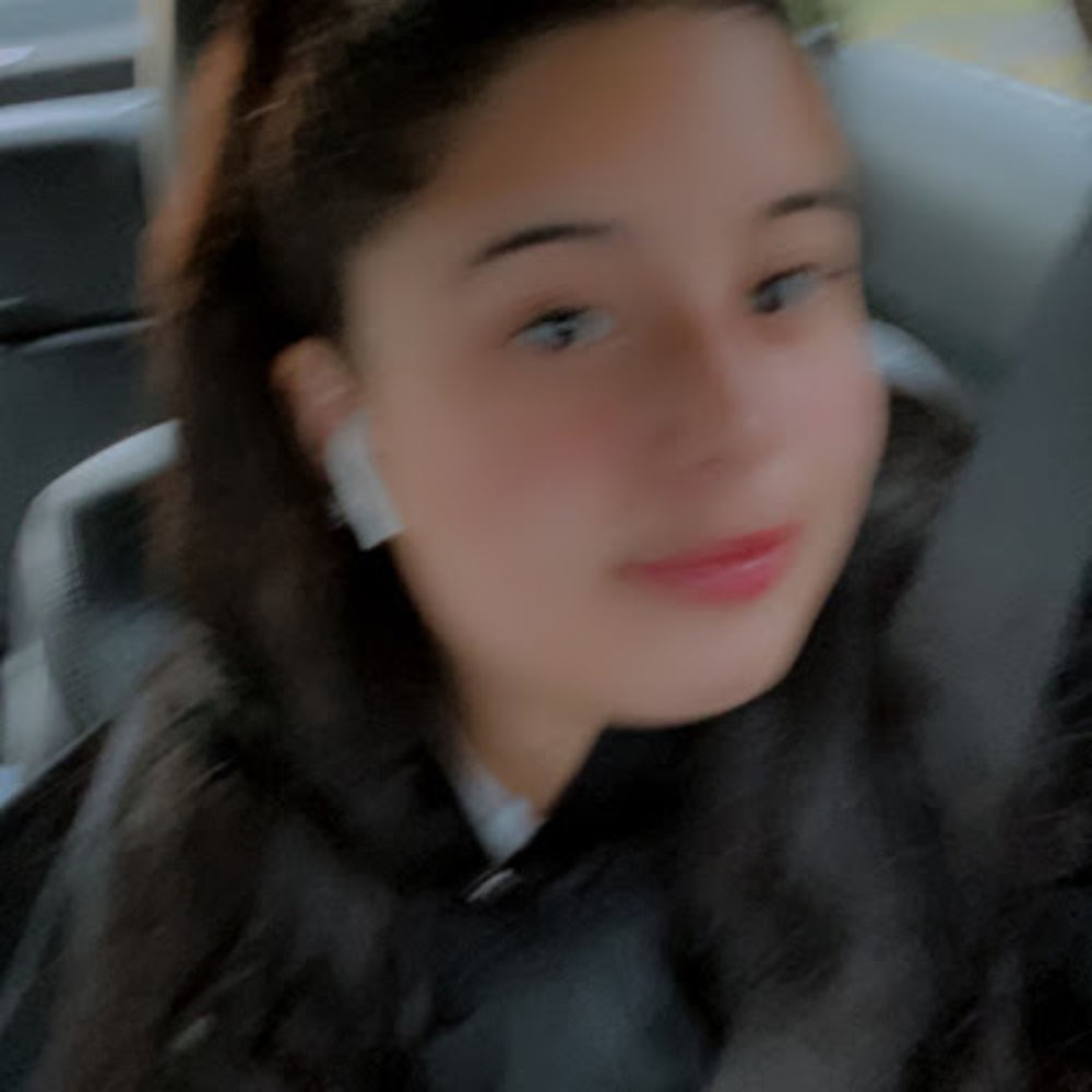 Meet your Posher, Maria